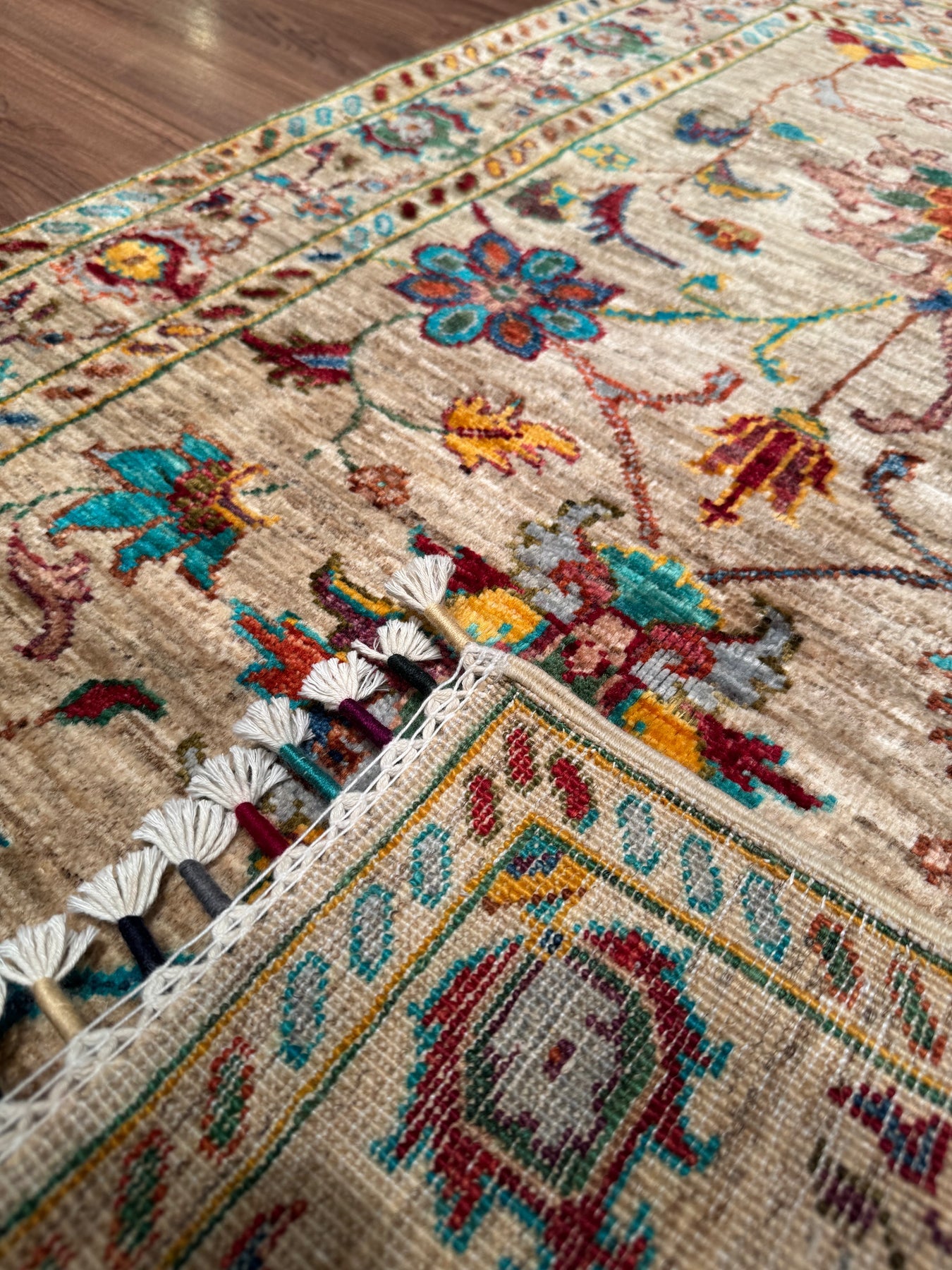 Sultani Binbirgece Original Hand Woven Beige Vegetable Dyed Wool Carpet - 5x6 ft