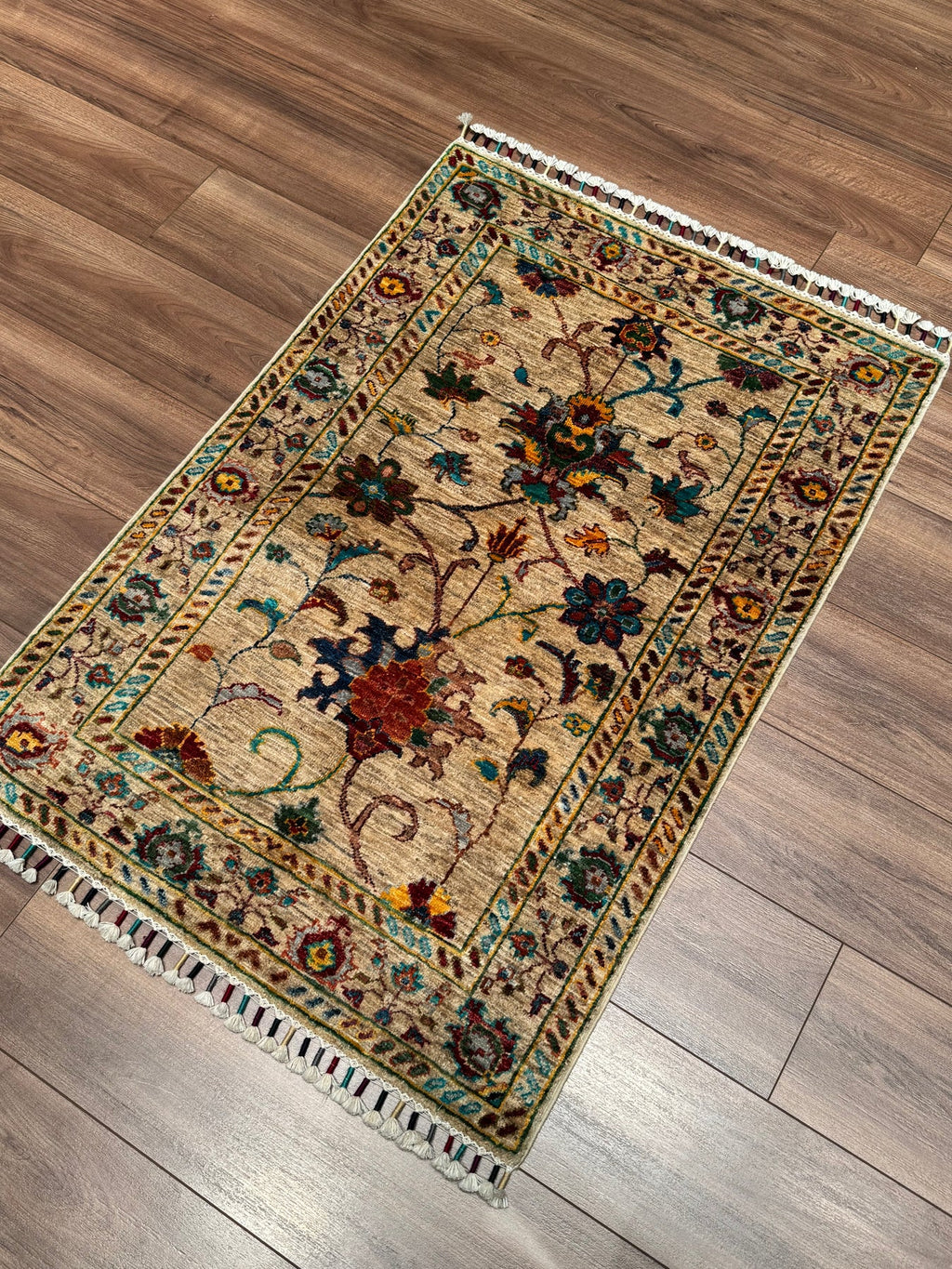 Sultani Binbirgece Original Hand Woven Beige Vegetable Dyed Wool Carpet - 5x6 ft