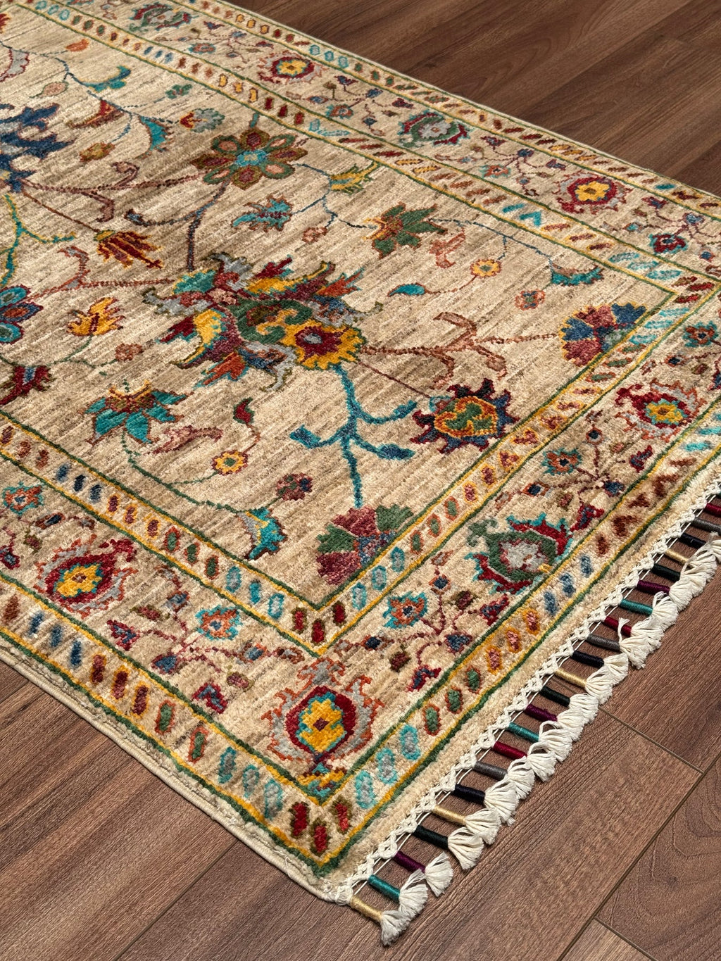 Sultani Binbirgece Original Hand Woven Beige Vegetable Dyed Wool Carpet - 5x6 ft